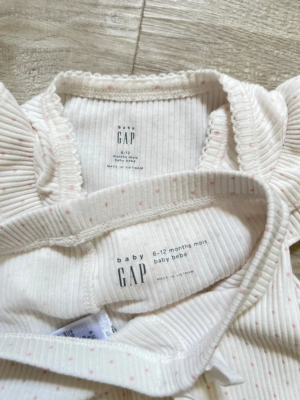 🦋3/$30 Baby Gap Outfit Set Girls 6-12 Months White Ribbed Pink Dot Ruffle Bear